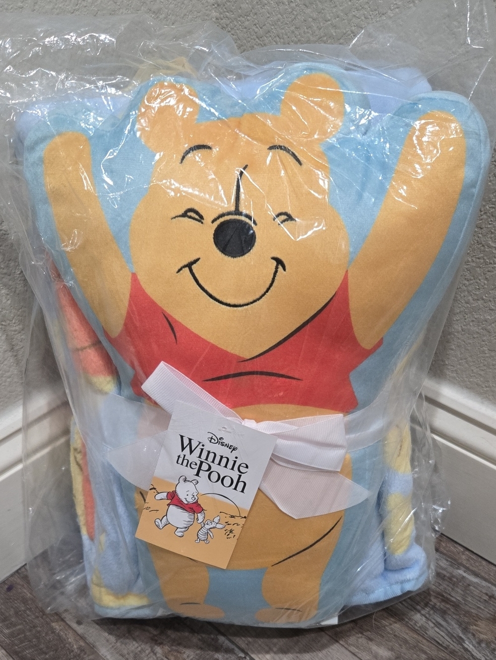 New Disney Winnie the Pooh Kids Blanket - Blue & Yellow